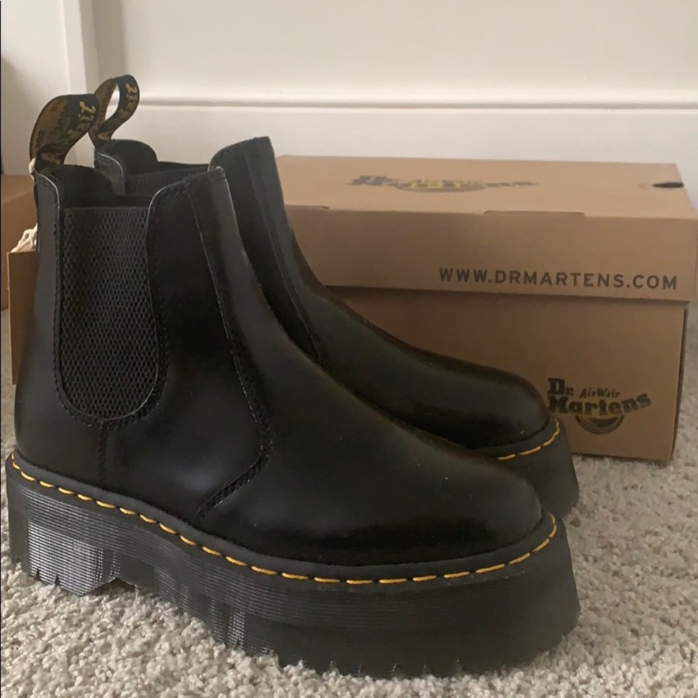 Dr. Martens Women’s 2976 Quad Chelsea Boots